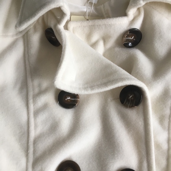 Cream Xinyisbinjie Peacoat - Picture 3 of 5